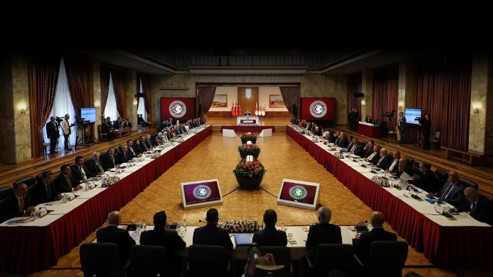 Eski TBMM Başkanları komisyon toplantısına katıldı: 