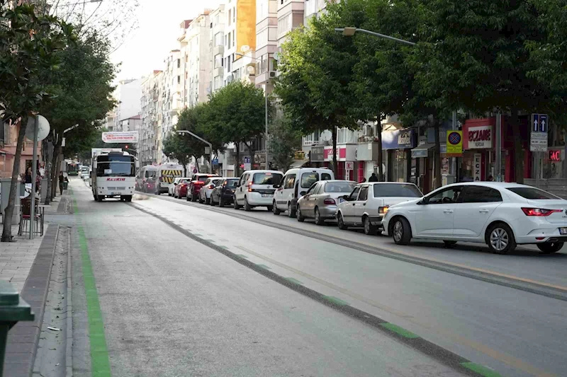 Denizli Büyükşehrin ‘Otobüs Yolu’ projesinde şikayetler her geçen gün artmaya devam ediyor
