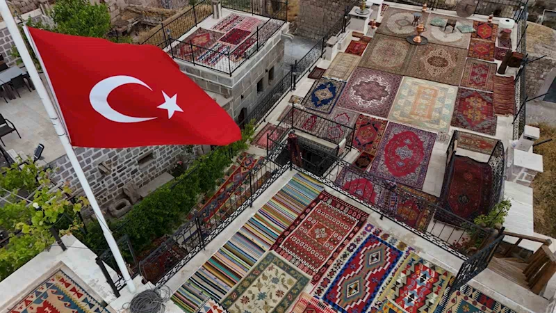 Yıllanmış halılar serildi, renk cümbüşü ortaya çıktı
