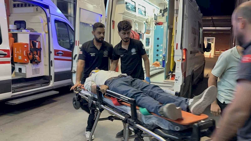 Kavgayı ayırmak isteyen kişi darp edildi
