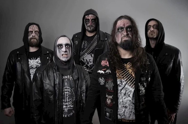 Dini değerlere hakaret eden Rock grubu tutuklandı
