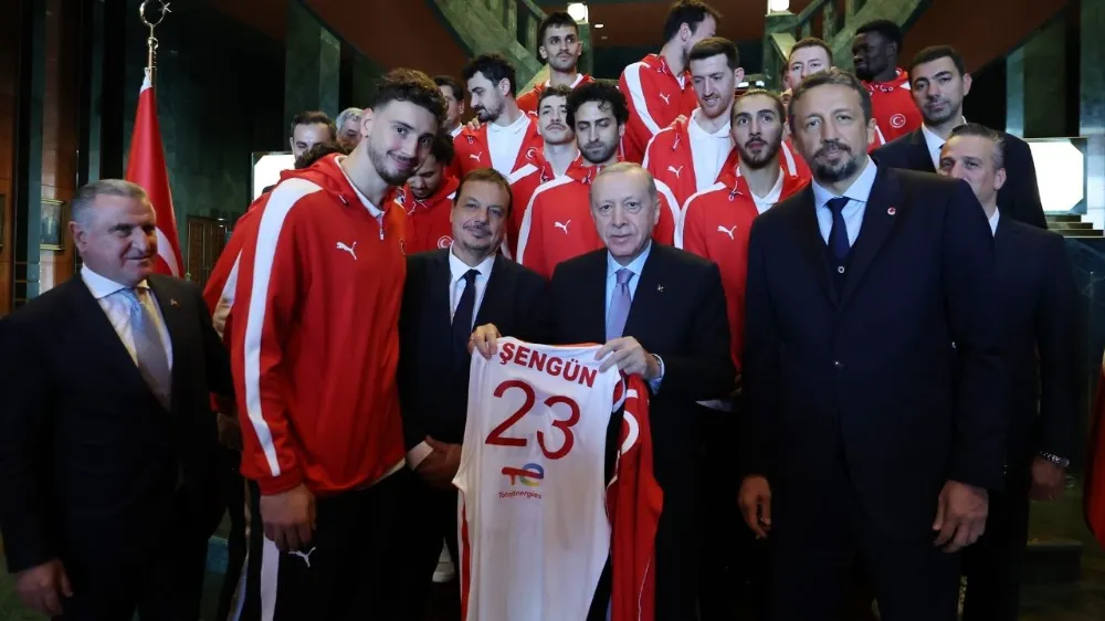 Cumhurbaşkanı Erdoğan, 12 Dev Adam