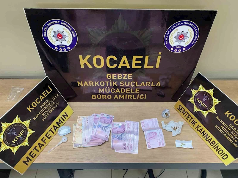 Kocaeli’de narkotik polisi uyuşturucuya geçit vermedi: 4 kişi tutuklandı
