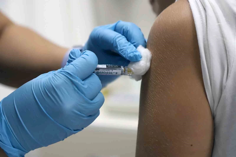 Ücretsiz HPV aşısı başvuruları devam ediyor
