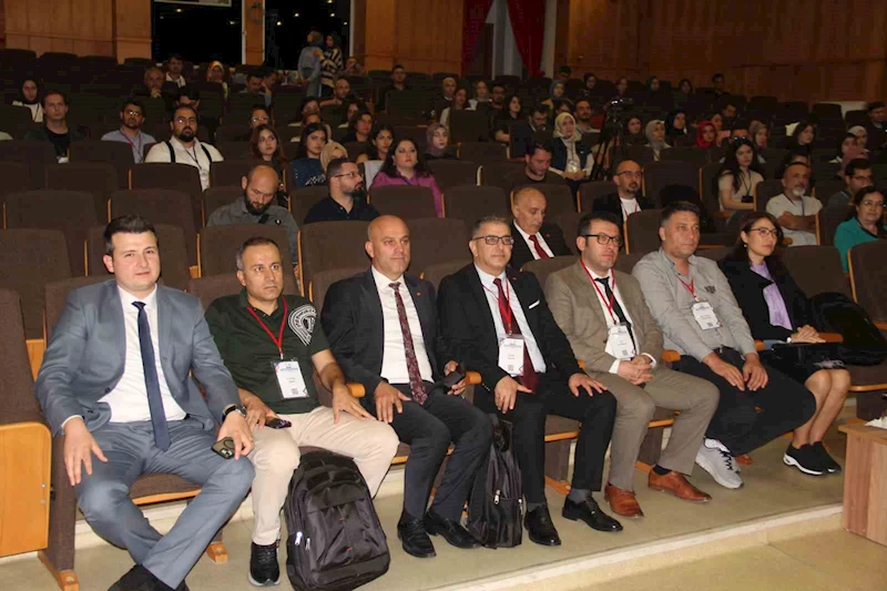 Obezite ve bağlı hastalıklar dahiliye sempozyumunun gündeminde
