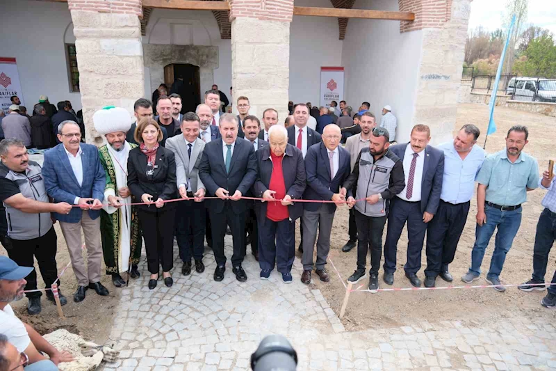 Tarihi Anadolu Selçuklu Hamamkarahisar Ulu Camii yeniden ibadete açıldı
