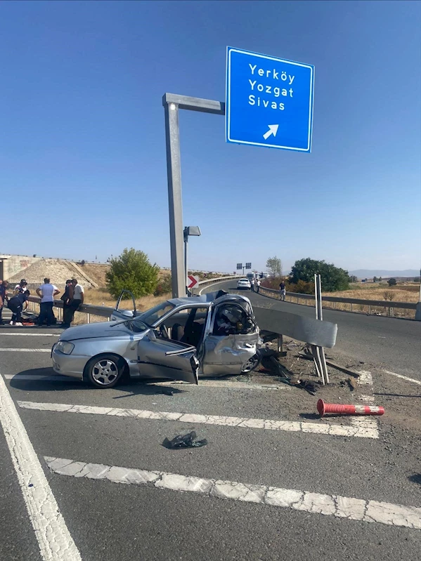 Trafik kazasında ağır yaralanmıştı, 25 yaşındaki genç hastanede hayatını kaybetti
