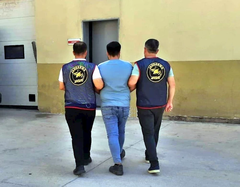 Kesinleşmiş hapis cezasıyla aranan 3 şahıs yakalandı
