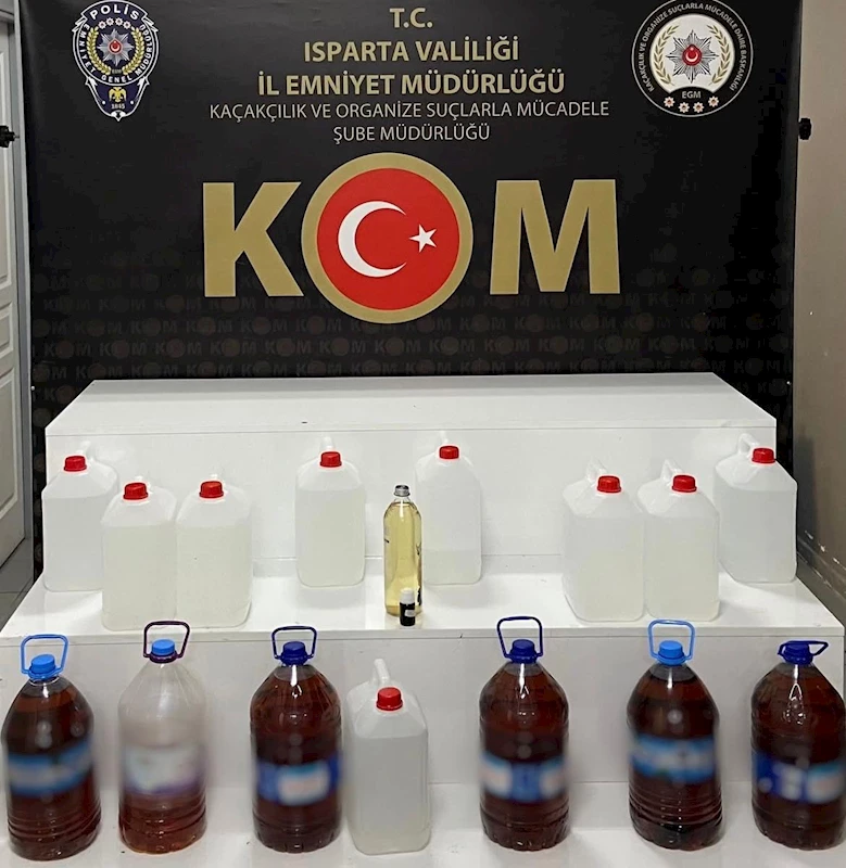 Isparta’da kaçak alkol operasyonu: 69 litre sahte içki ele geçirildi
