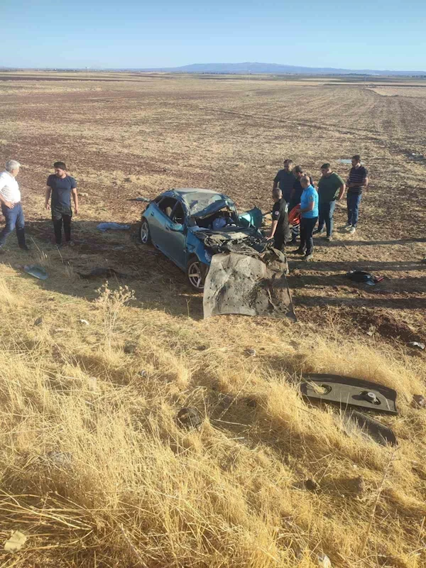 Diyarbakır’da otomobil şarampole devrildi: 1 ölü, 1 yaralı
