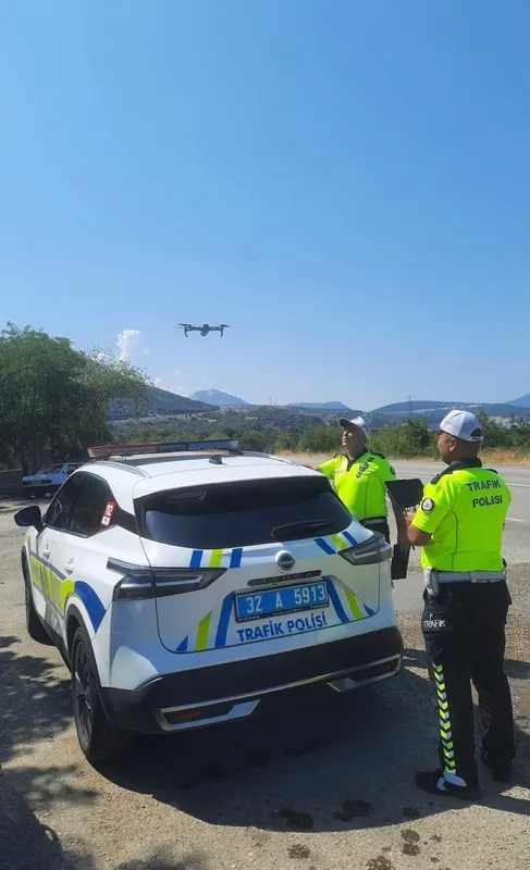 Isparta’da dron destekli trafik denetimi
