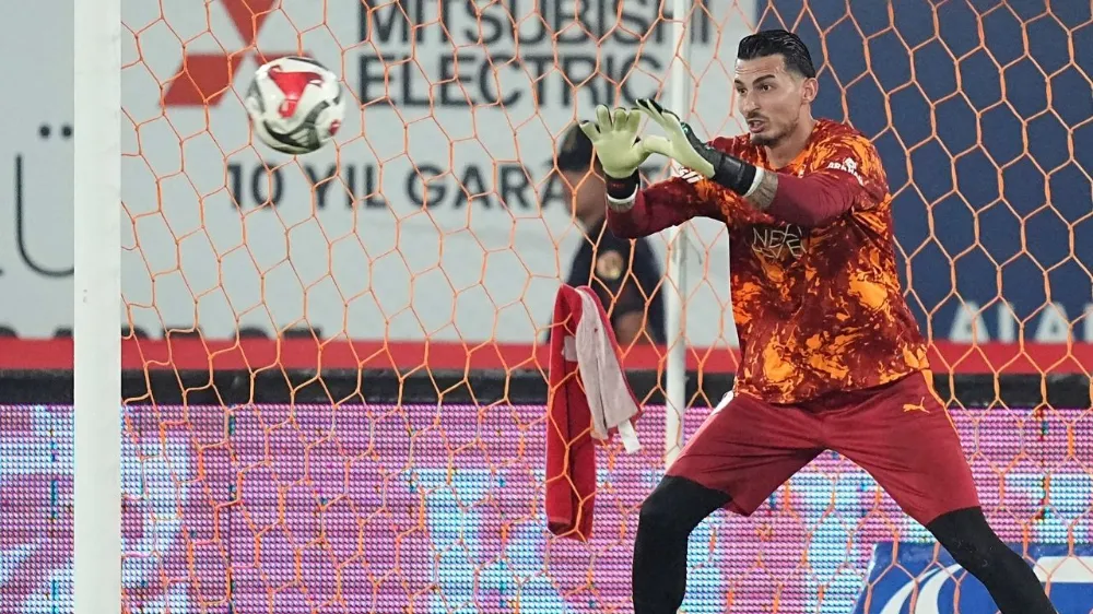 Uğurcan Çakır kalesinde devleşti: Galatasaray seriyi sürdürdü!