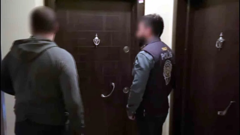 Niğde merkezli operasyonda dolandırıcılık şüphelileri yakalandı
