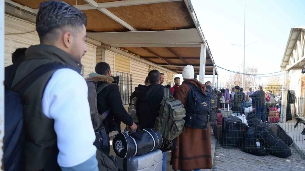 Bakan Yerlikaya, ülkelerine dönüş yapan Suriyeli sayısını açıkladı!