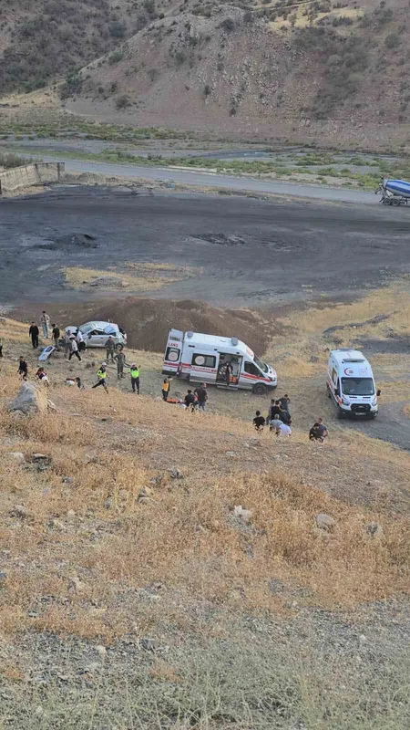 Şırnak’ta otomobil uçuruma yuvarlandı: 1 ölü, 1 yaralı
