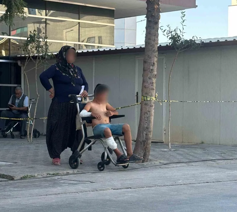 Köpek saldırısına uğrayan çocuk yaralandı
