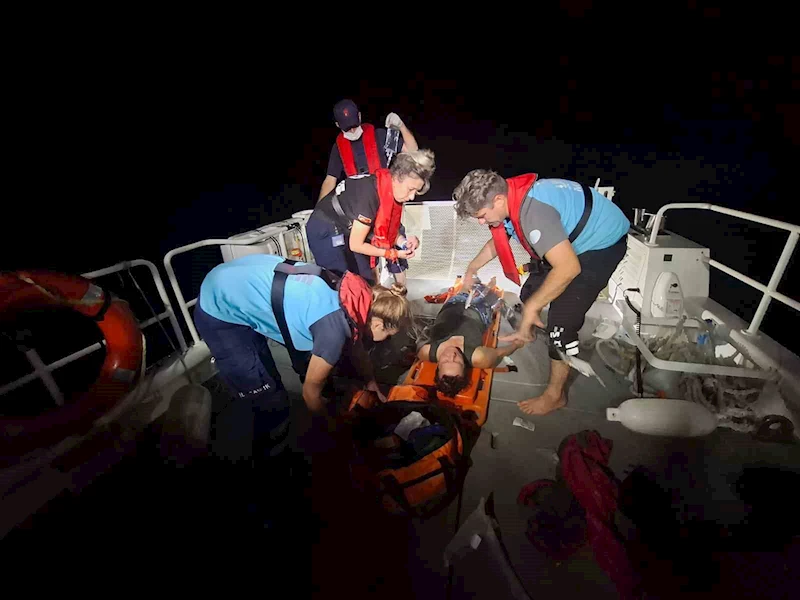 Fethiye’de teknede yaralanan vatandaşa tıbbi tahliye
