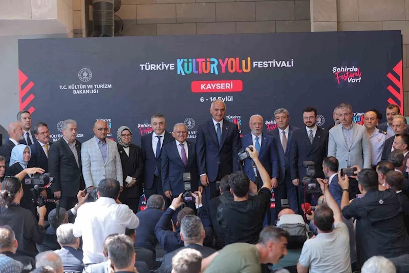 Bakan Ersoy: 