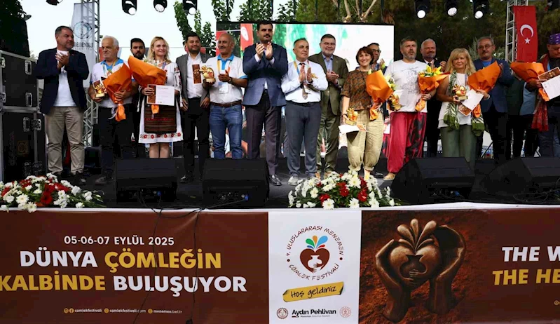 Menemen Belediyesi Uluslarası Çömlek Festivali’ne muhteşem final
