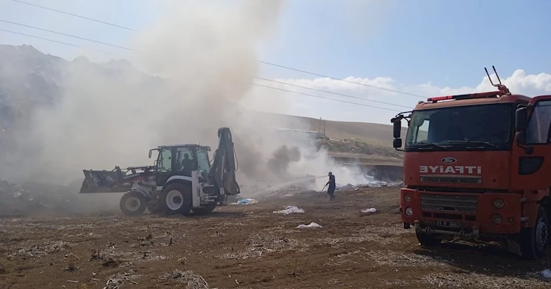 Kırıkhan’da çöplük yangını
