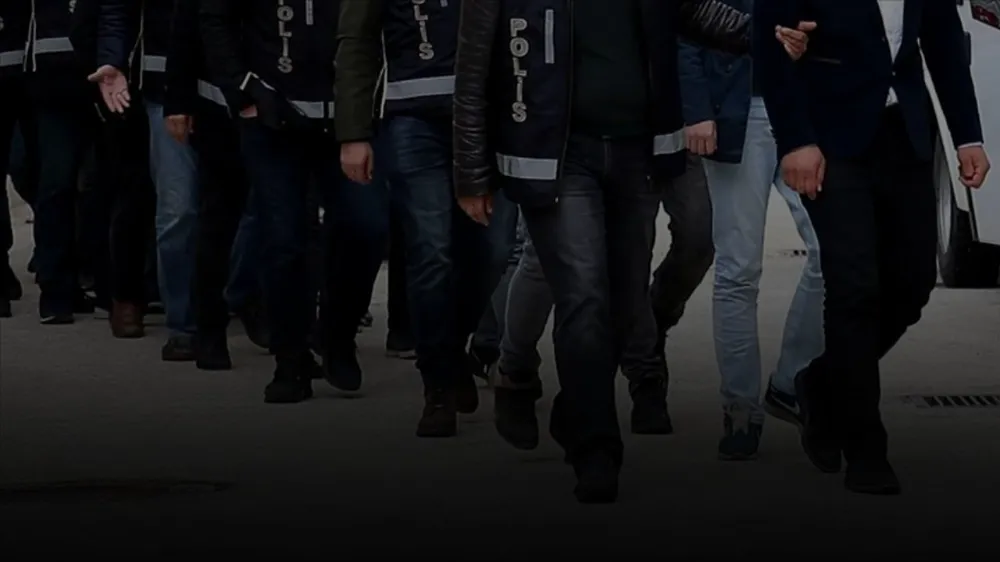 Siber suçlara yönelik operasyon: 200 kişi yakalandı